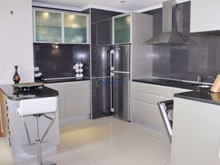 Casa en alquiler de 2 habitaciones en Bang Lamung, Chonburi