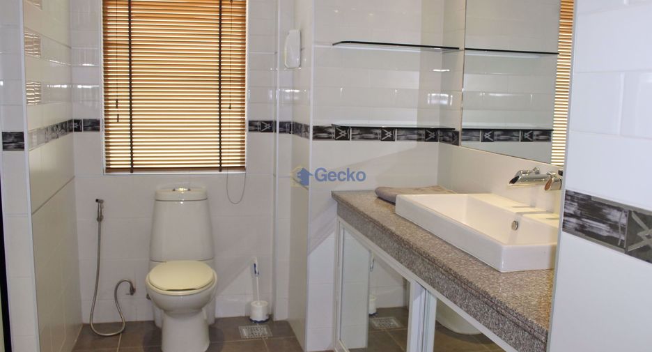 Casa en alquiler de 2 habitaciones en Bang Lamung, Chonburi