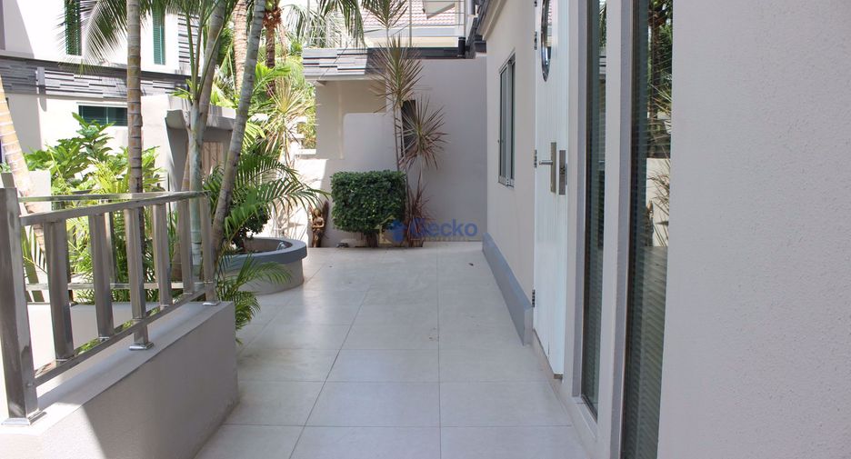 Casa en alquiler de 2 habitaciones en Bang Lamung, Chonburi