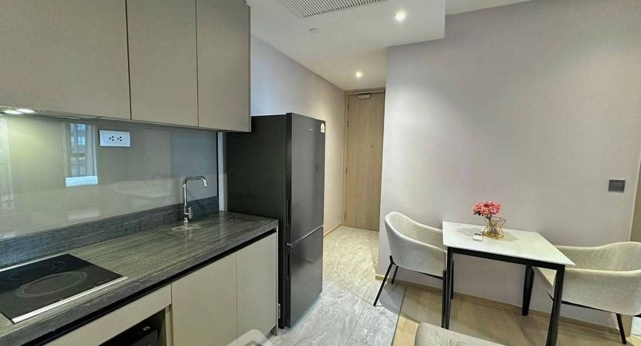 For rent 1 bed condo in Huai Khwang, Bangkok