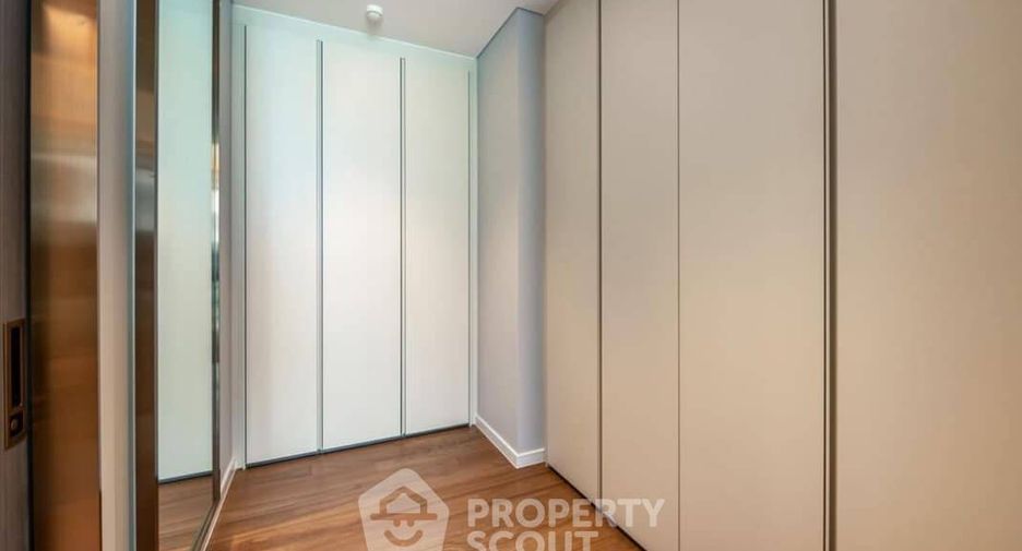 For rent 1 bed condo in Pathum Wan, Bangkok