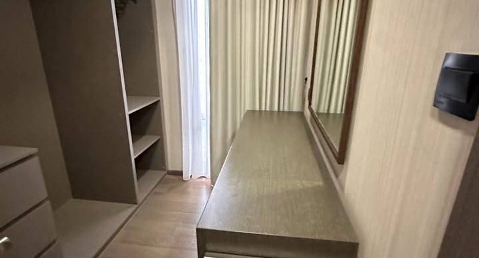 For rent 3 ベッドルーム condo in Pathum Wan, Bangkok