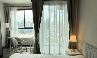 Wohnung zur Miete mit 1 Zimmer in Khlong Toei, Bangkok