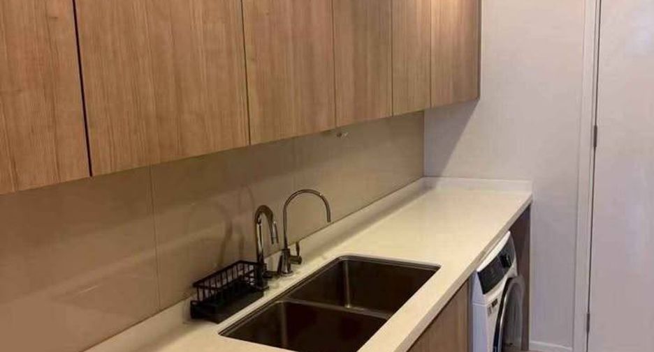 Wohnung zur Miete mit 3 Zimmer in Watthana, Bangkok