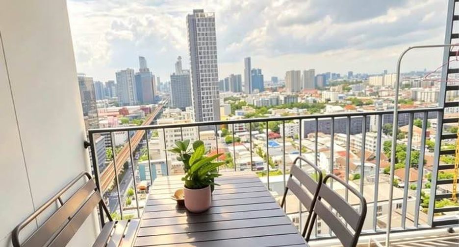 For rent 2 bedrooms condo in Phra Khanong, Bangkok