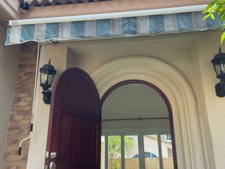 Casa en alquiler de 3 habitaciones en Bang Lamung, Chonburi