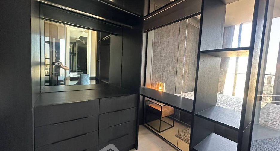 For rent 1 bed condo in Pathum Wan, Bangkok
