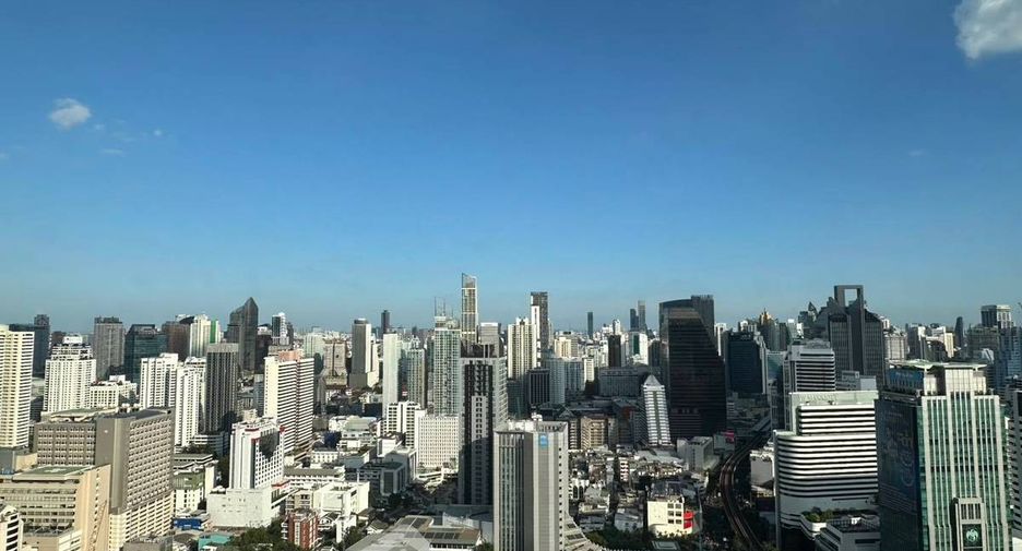 For rent 1 bed condo in Pathum Wan, Bangkok