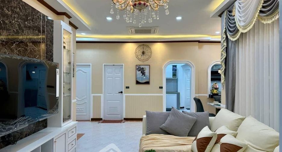Casa en alquiler de 2 habitaciones en Bang Lamung, Chonburi