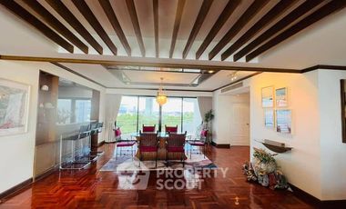 For rent 3 bedrooms condo in Bang Lamung, Chonburi