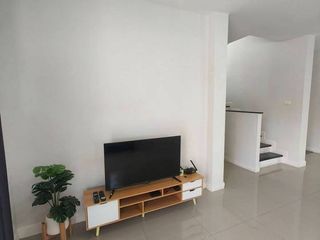 Casa en alquiler de 3 habitaciones en East Pattaya, Pattaya