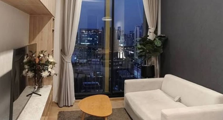 For rent 1 bed condo in Watthana, Bangkok