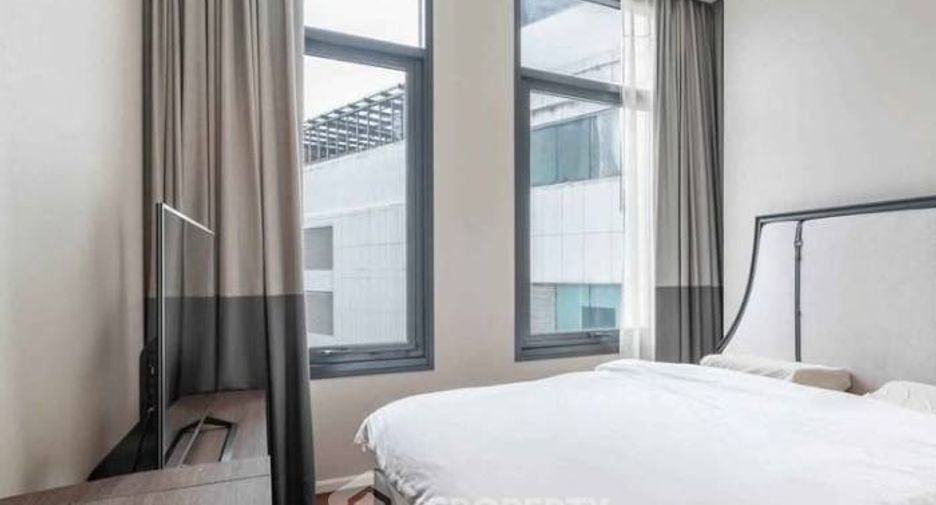 For rent 2 bedrooms condo in Khlong Toei, Bangkok