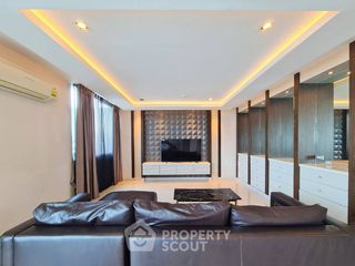 For rent 3 bedrooms condo in Bang Kapi, Bangkok
