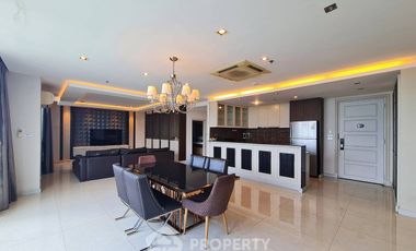 Condo en alquiler de 3 habitaciones en Bang Kapi, Bangkok