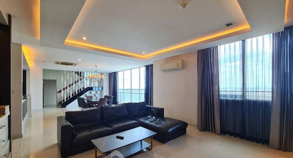 Condo en alquiler de 3 habitaciones en Bang Kapi, Bangkok