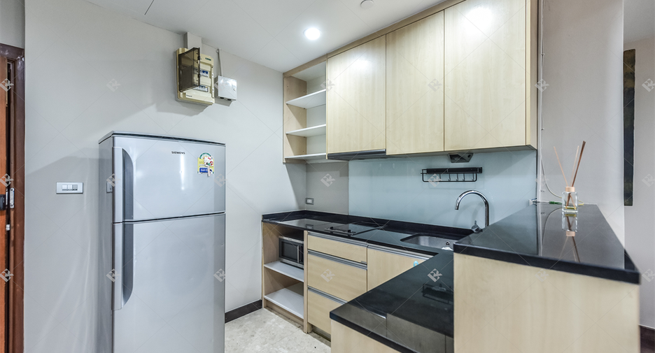 Condo en alquiler de 1 habitaciones en Sathon, Bangkok