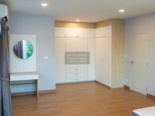 For sale 4 bedrooms house in Bang Phli, Samut Prakan