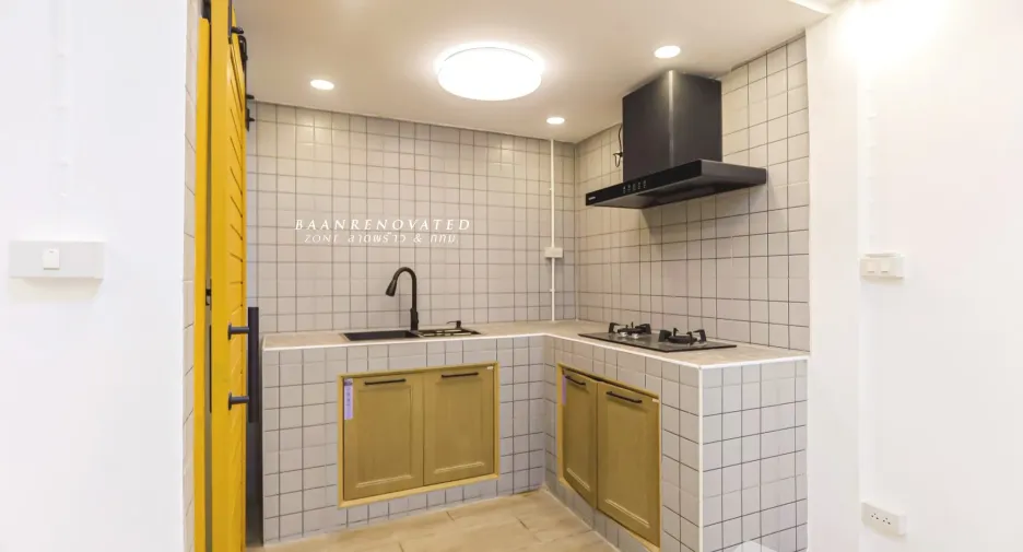 For sale 2 bedrooms townhouse in Lat Phrao, Bangkok