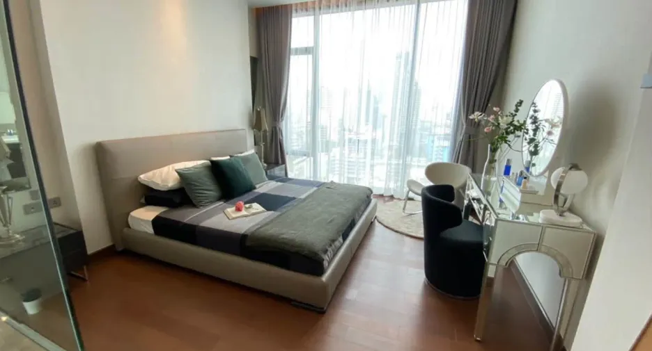 Condo en alquiler de 2 habitaciones en Khlong Toei, Bangkok