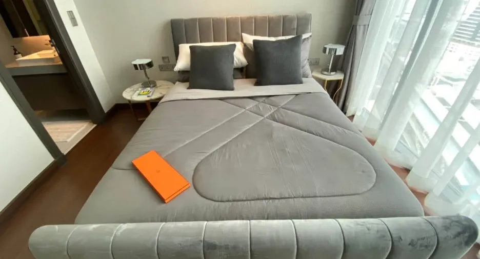 Condo en alquiler de 2 habitaciones en Khlong Toei, Bangkok