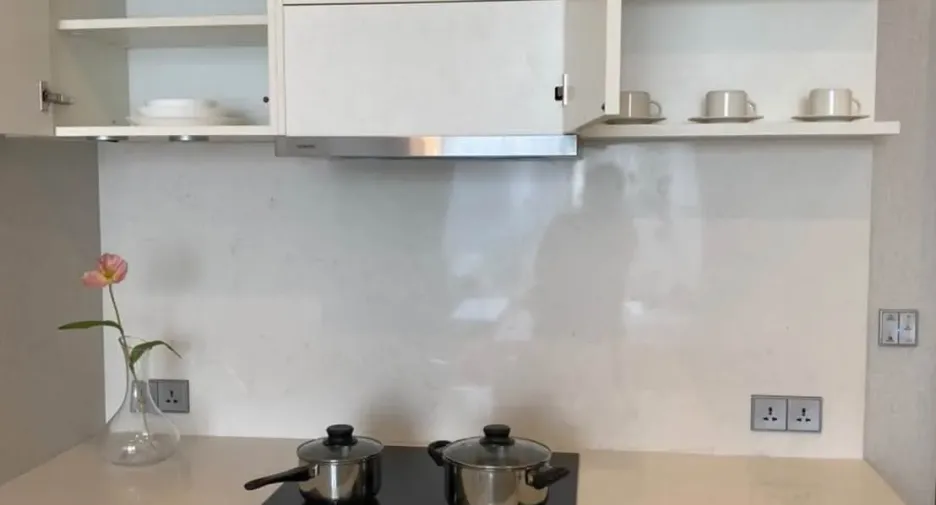 Condo en alquiler de 2 habitaciones en Khlong Toei, Bangkok