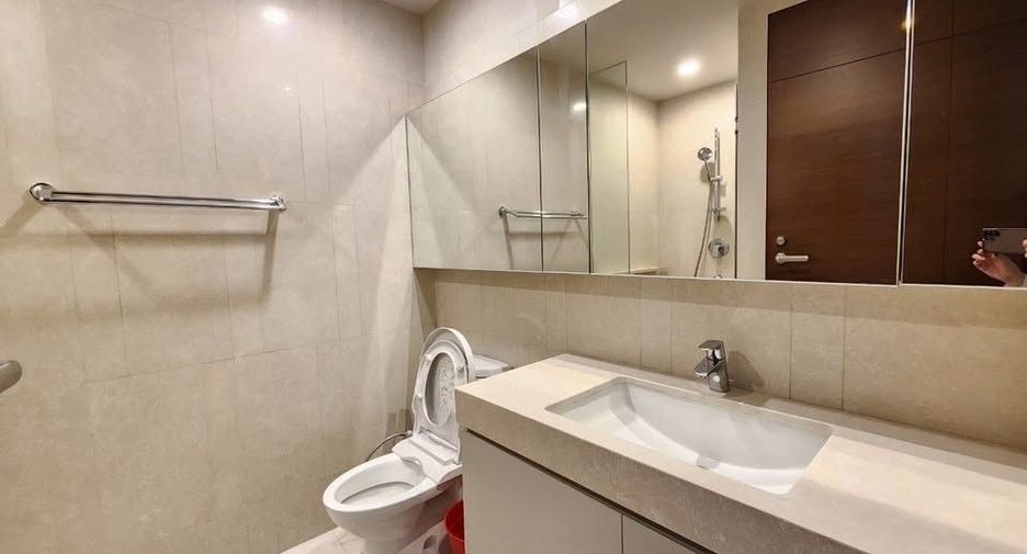 For rent 2 ベッドルーム condo in Watthana, Bangkok