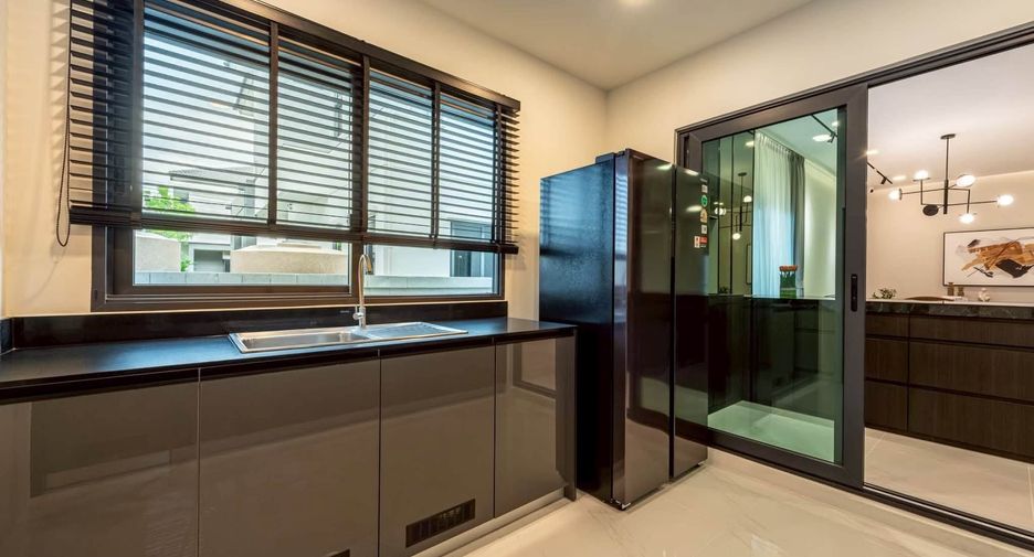 For rent そして for sale 4 ベッドルーム house in Bang Phli, Samut Prakan