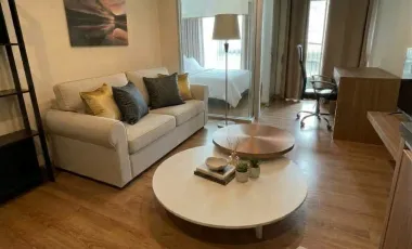 Condo en alquiler de 1 habitaciones en Khlong Toei, Bangkok