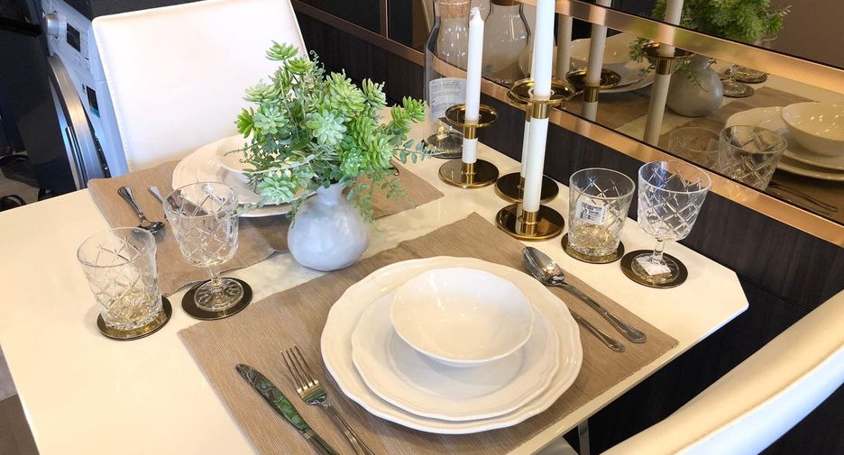 For rent 1 bed condo in Khlong Toei, Bangkok