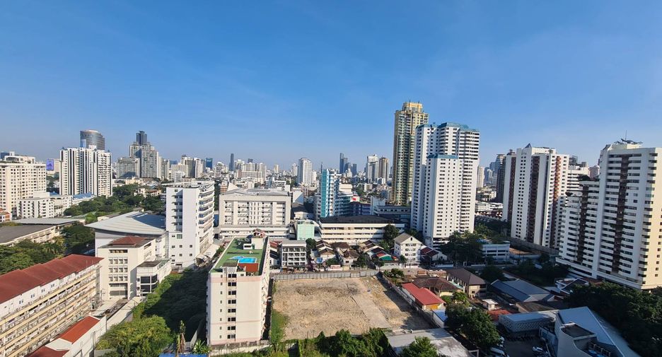 ให้เช่า 4 ห้องนอน คอนโด ใน วัฒนา, กรุงเทพฯ