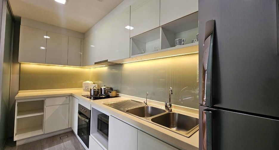 Wohnung zur Miete mit 2 Zimmer in Watthana, Bangkok
