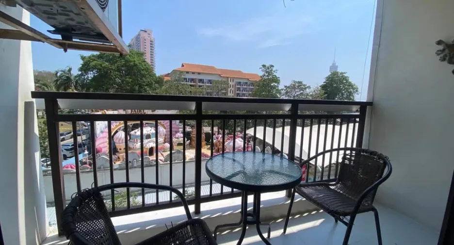 Wohnung zum Kauf mit 1 Zimmer in Bang Lamung, Chonburi