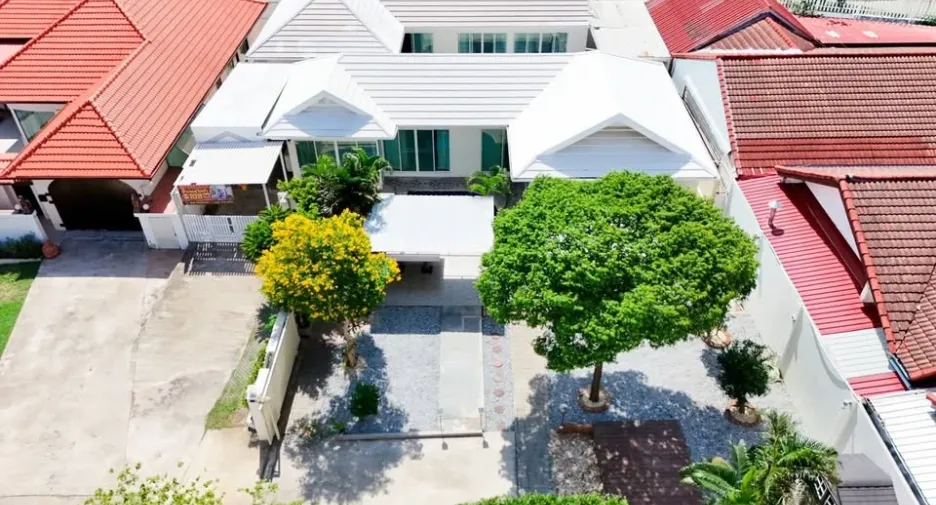 出售 3 卧室 别墅 在 Bang Lamung, Chon Buri
