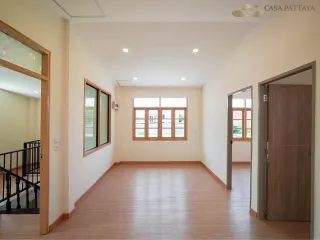 For sale 4 bedrooms house in Bang Lamung, Chonburi