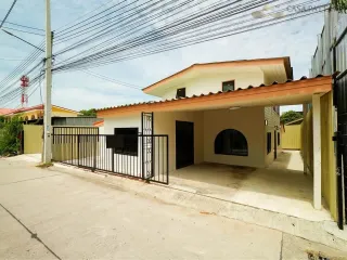 For sale 4 bedrooms house in Bang Lamung, Chonburi
