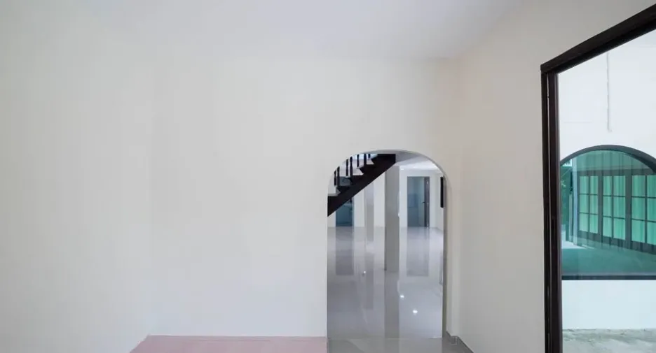 For sale 4 bedrooms house in Bang Lamung, Chonburi