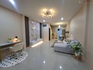 For sale 2 bedrooms townhouse in Bang Lamung, Chonburi