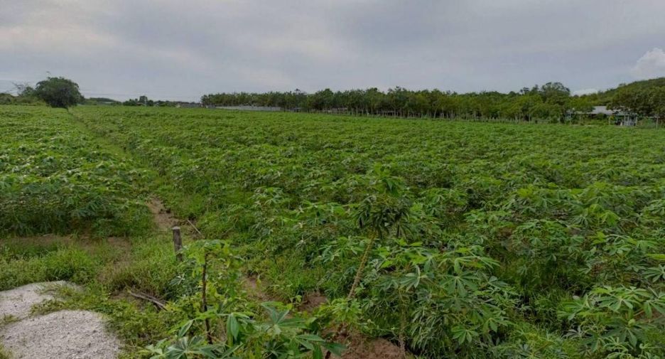 Terreno en venta en Nikhom Phatthana, Rayong