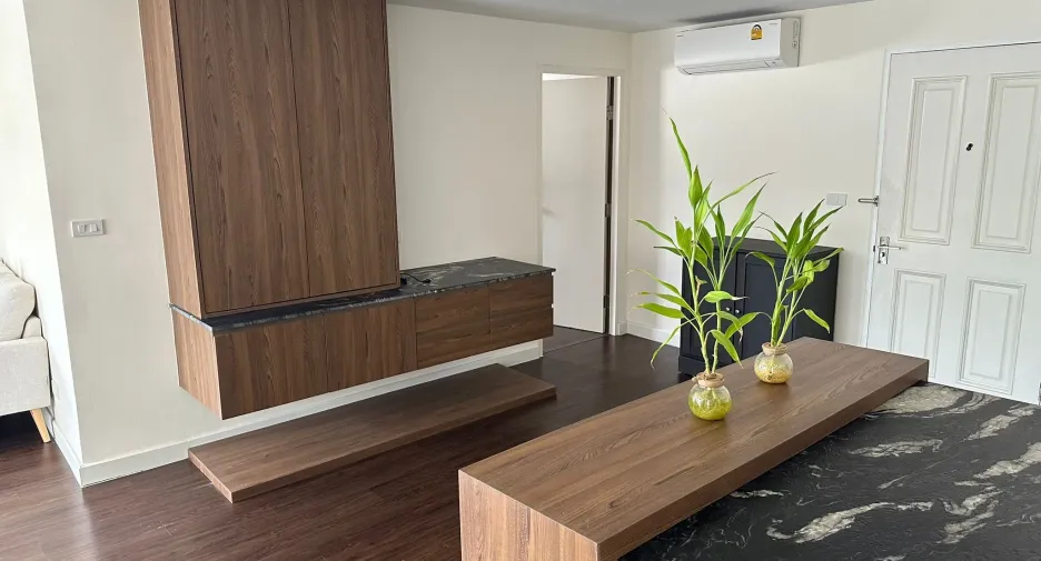 For rent 1 bed condo in Yan Nawa, Bangkok
