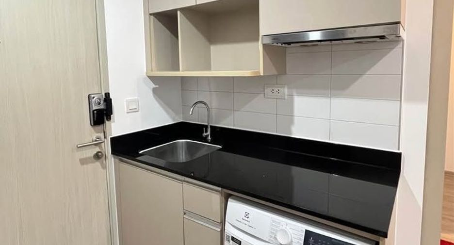 For rent 1 bed condo in Bang Rak, Bangkok