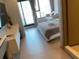 À louer 1 chambre condo à Huai Khwang, Bangkok