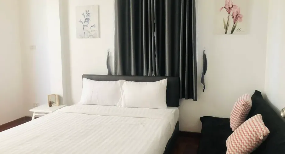 Casa en alquiler de 4 habitaciones en Jomtien, Pattaya