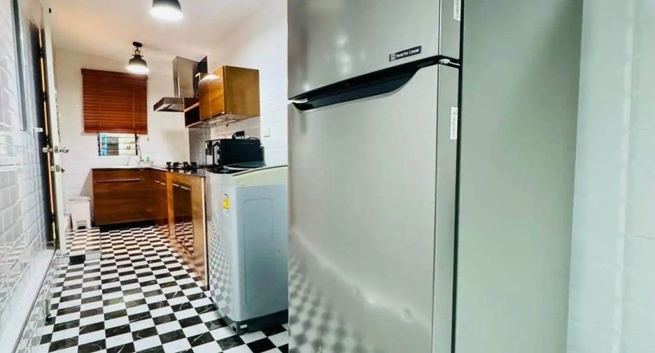 Haus zur Miete mit 3 Zimmer in Mueang Phuket, Phuket