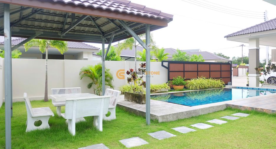 For rent 3 bedrooms house in Huay Yai, Pattaya
