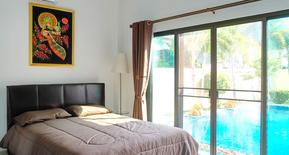 For rent 3 bedrooms house in Huay Yai, Pattaya