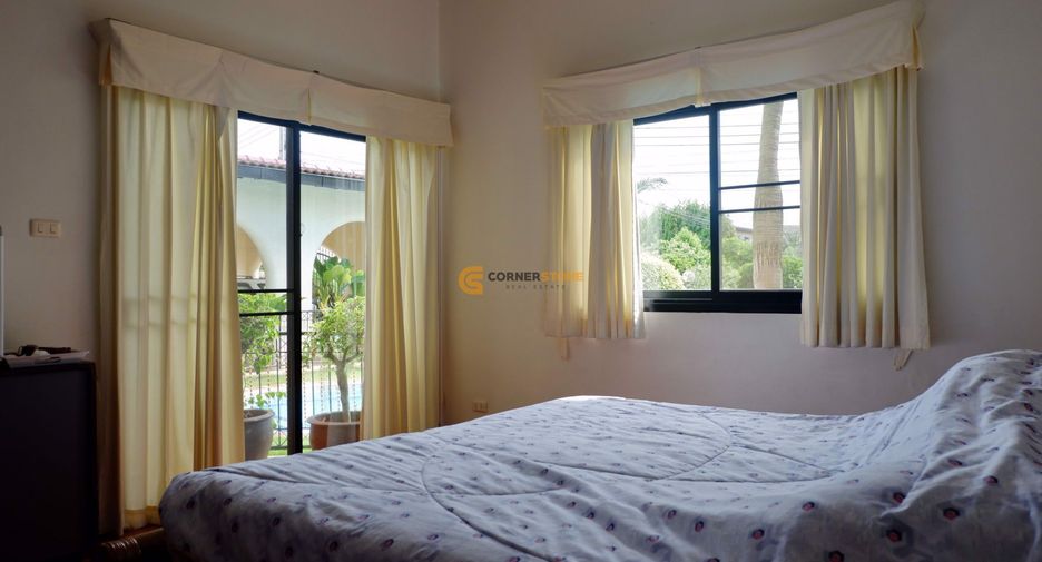À louer 3 chambres maison à Bang Lamung, Chonburi
