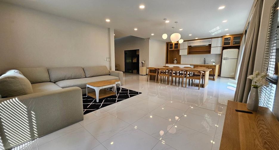 For sale and for rent 5 bedrooms house in Bang Phli, Samut Prakan