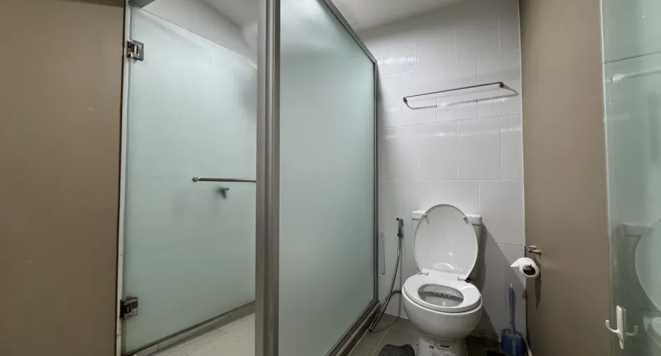 Condo en venta de 2 habitaciones en Thon Buri, Bangkok