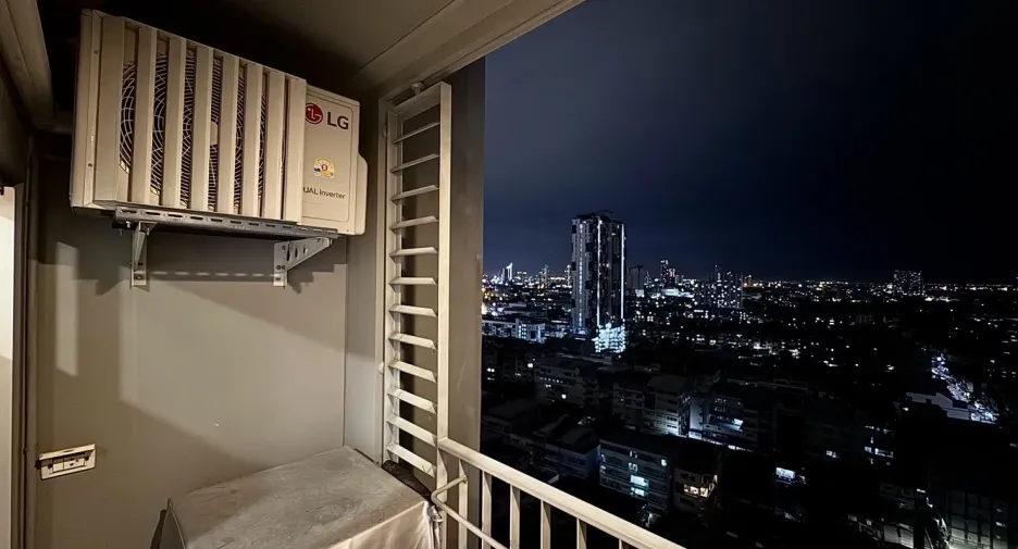 Condo en venta de 2 habitaciones en Thon Buri, Bangkok